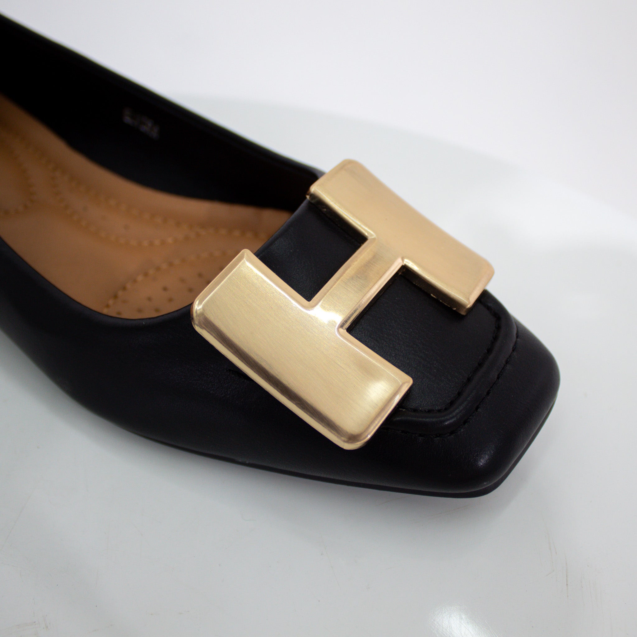 Alvira gold H-trim faux leather pump shoes black